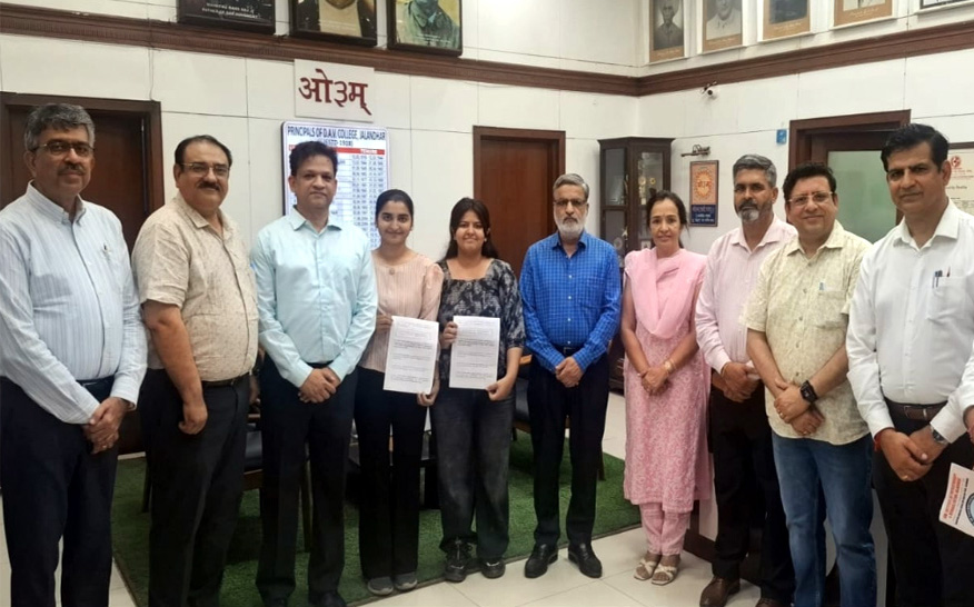 DAV College Jalandhar Achieves Placement Milestone with South Indian Bank Offers